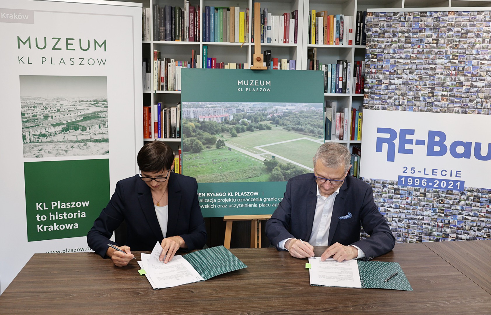 Podpisanie umowy z Muzeum KL Plaszow